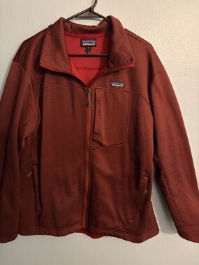 Patagonia Women’s Ukiah Dark Ruby Full-Zip Fleece Jacket